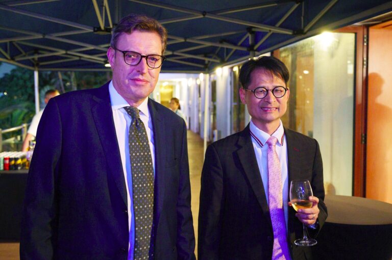 Hong Kong Maritime Law Association Annual Dinner - Edward Alder and guest